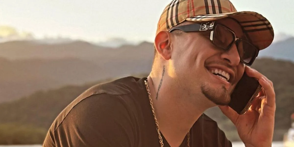 Ex de MC Gui acusa cantor de dívida superior a R$ 20 mil e diz ter sido bloqueada após cobrança