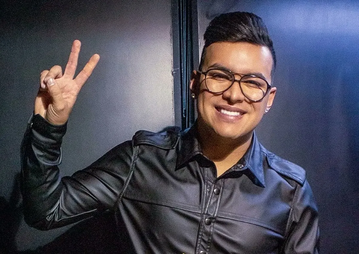 Cantor colombiano relatou sonho com acidente aéreo dias antes de morrer em queda de avião; vídeo impressiona fãs