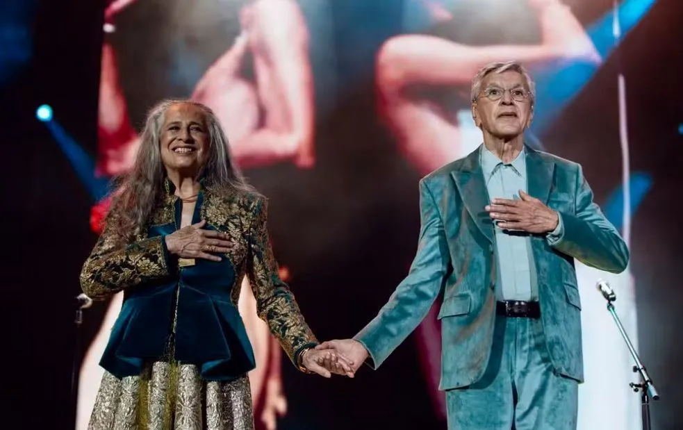 Álbum de Maria Bethânia e Caetano Veloso vencedor do Grammy foi gravado no Mineirão