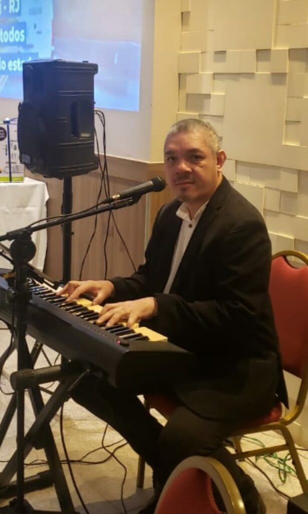 Aulas Particulares de Piano no Rio de Janeiro: Aprenda Música com Atendimento Personalizado