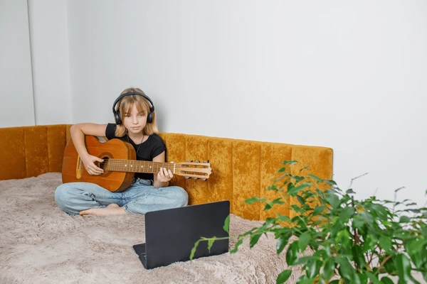 Aulas de Violão Online com Professor Nildo Racine: Aprenda Violão do Zero ao Avançado