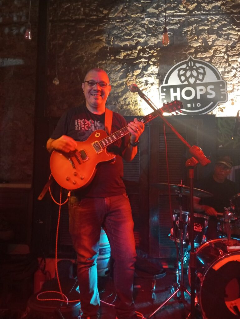 Cantor Voz e Violão na Urca
